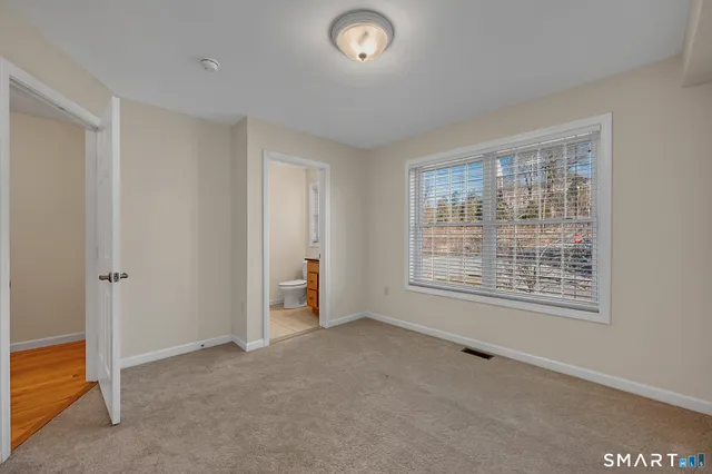 $329,900 | 330 Crystal Avenue, Unit 3, New London, CT 06320