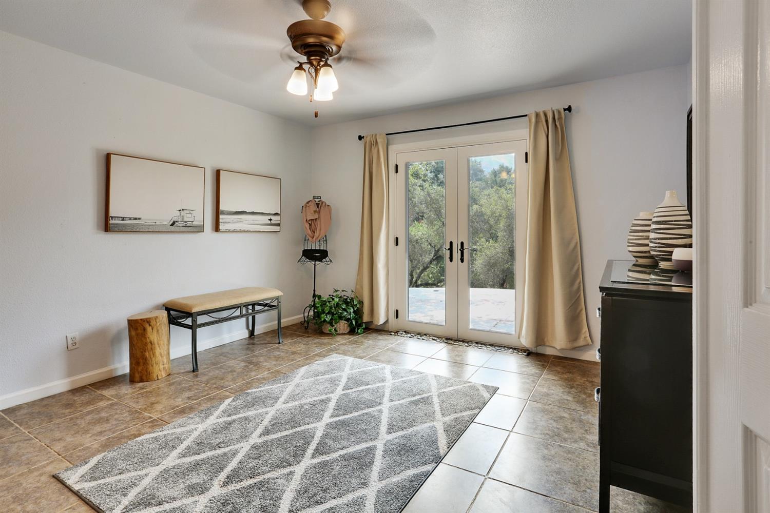 35548 Hummingbird Lane Squaw Valley, CA 93675 - Photo 10 of 18