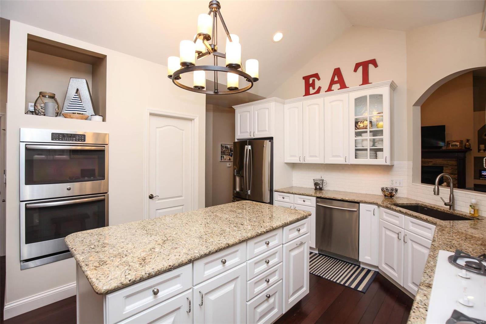304 Perceval Drive Weldon Spring, MO 63304 - Photo 17 of 77 Gallery Image 17