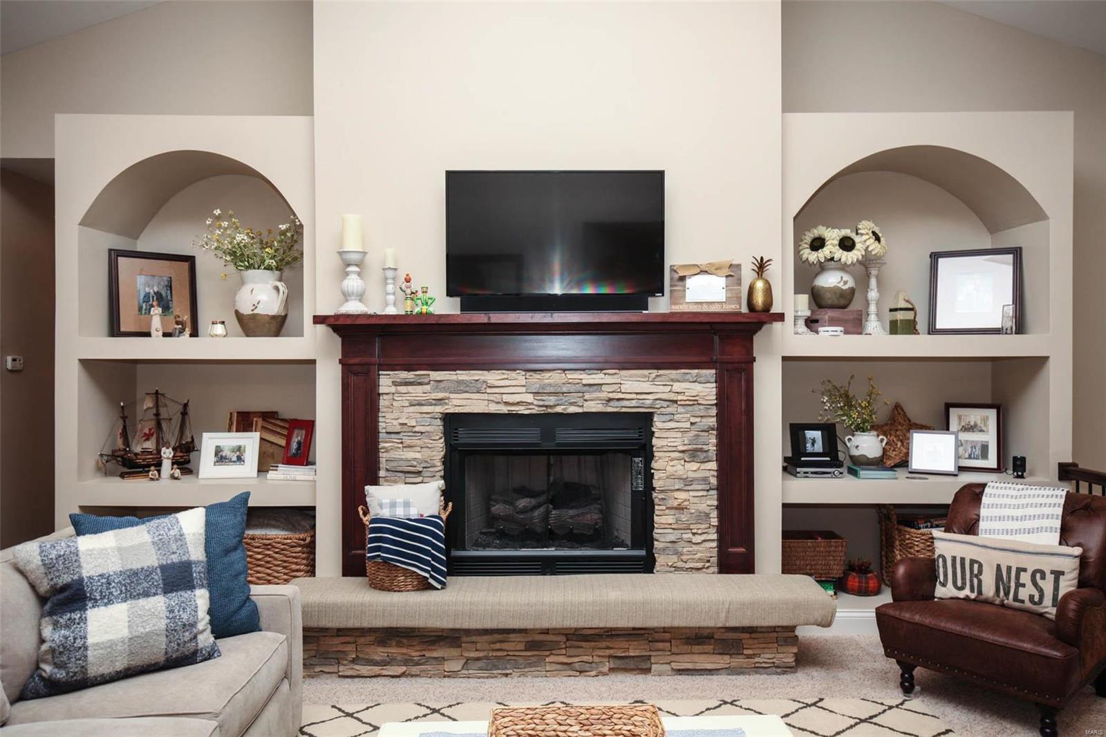 304 Perceval Drive Weldon Spring, MO 63304 - Photo 8 of 77 Gallery Image 8