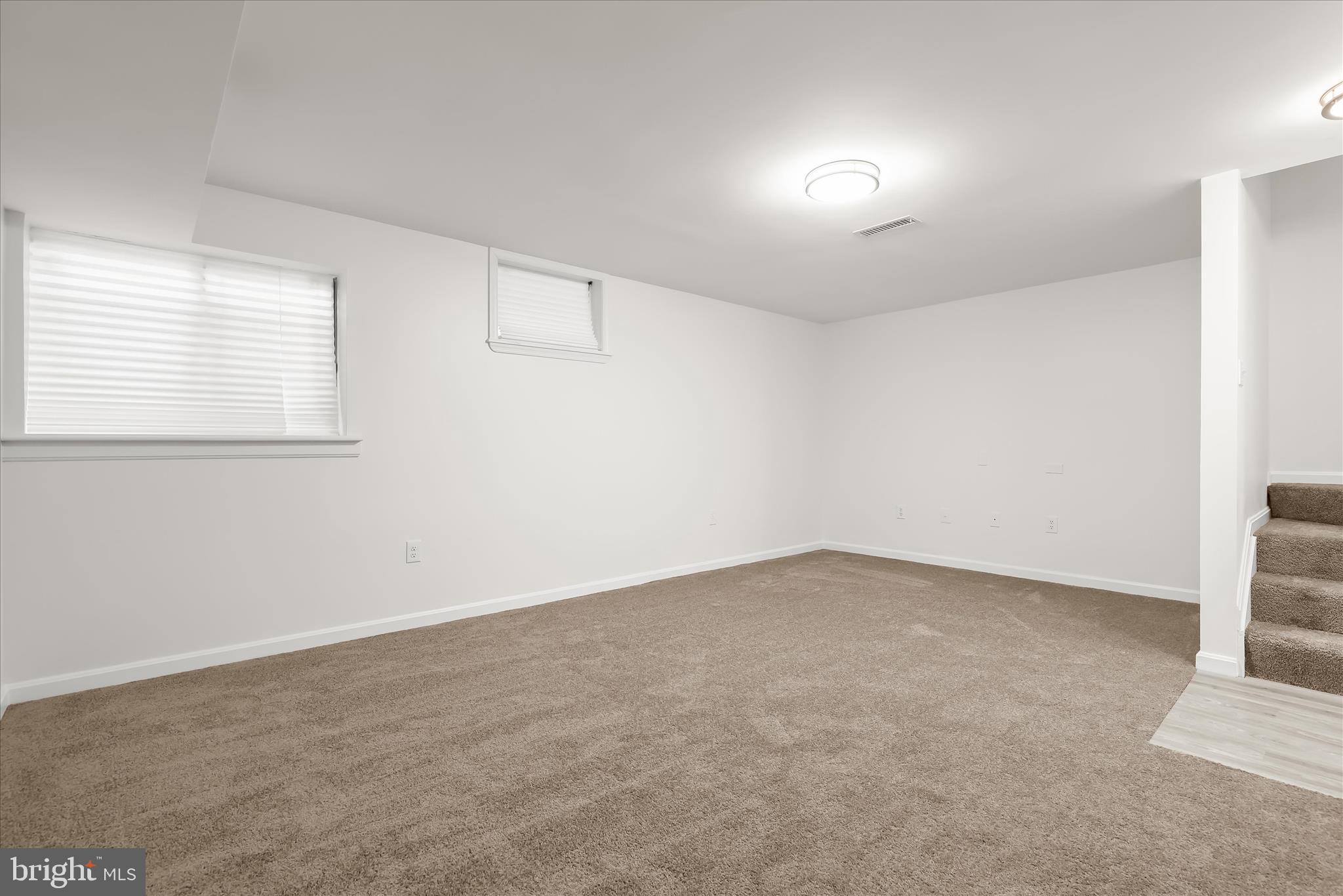 508 Greencrest Lane Odenton, MD 21113 - Photo 33 of 46 an empty room with a window