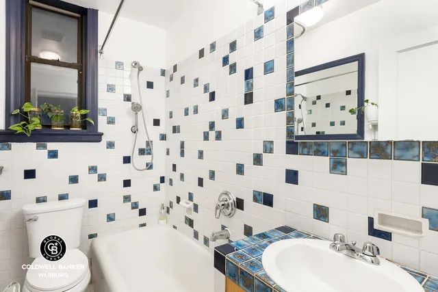 $449,000 | 226-230 East 12th Street, Unit 1F | East Village