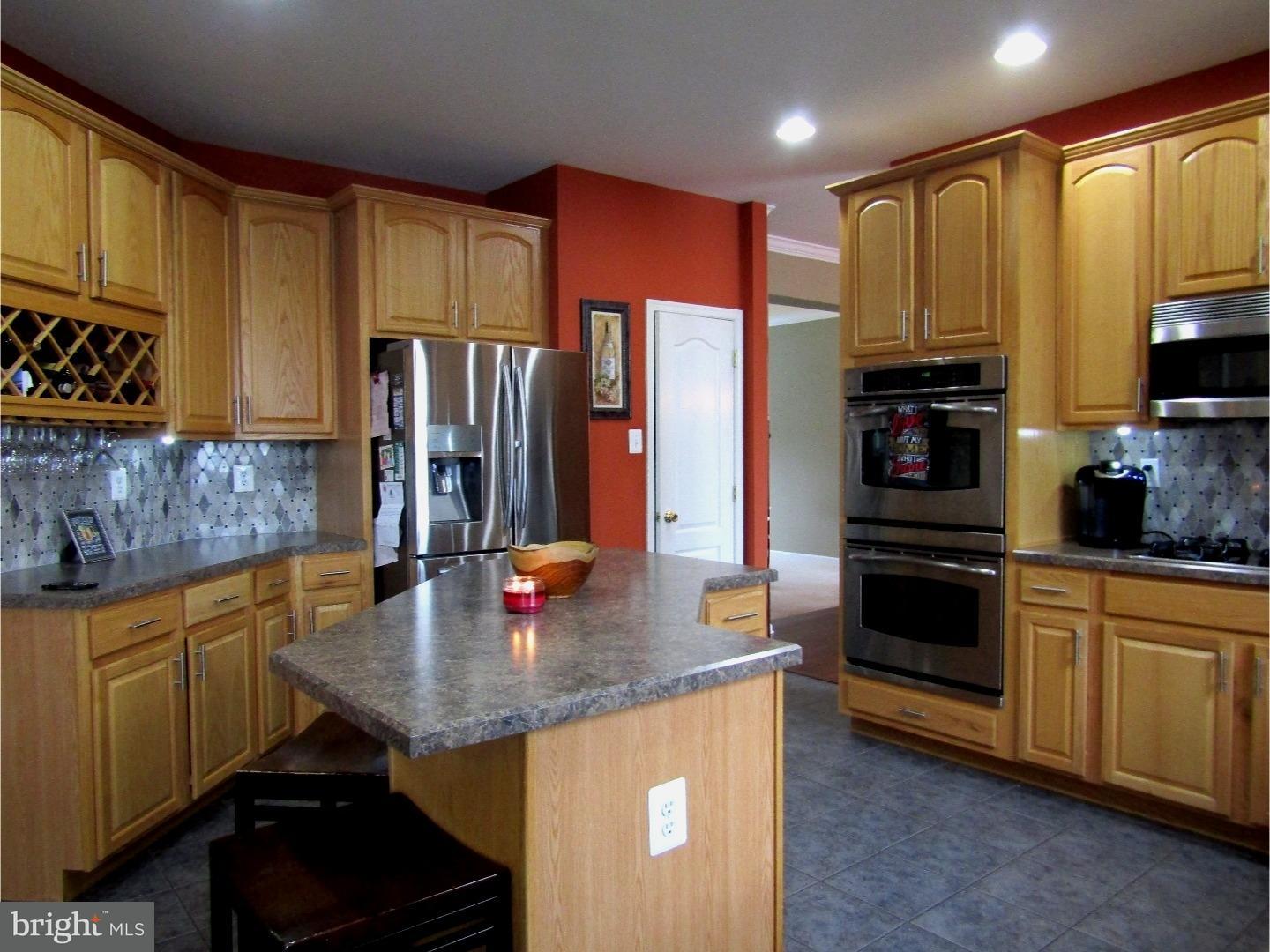 712 Farmhouse Road Mickleton, NJ 08056 - Photo 5 of 22 Kitchen