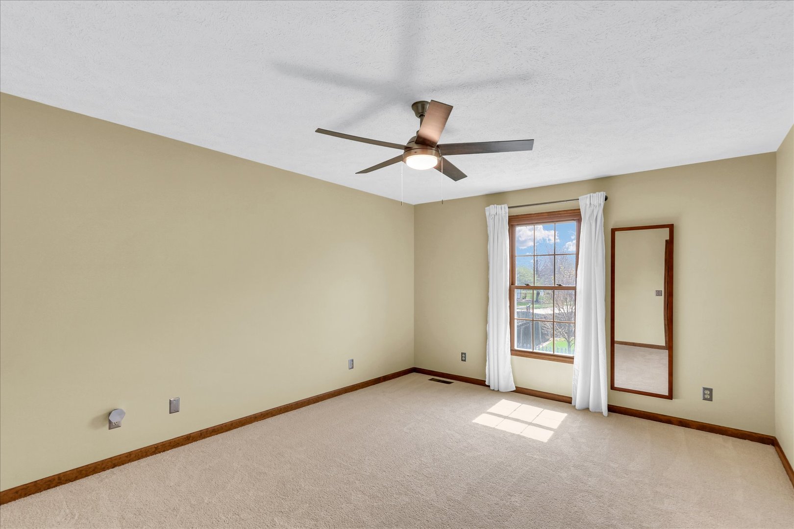 2807 Willow Bend Road Champaign, IL 61822 - Photo 27 of 46