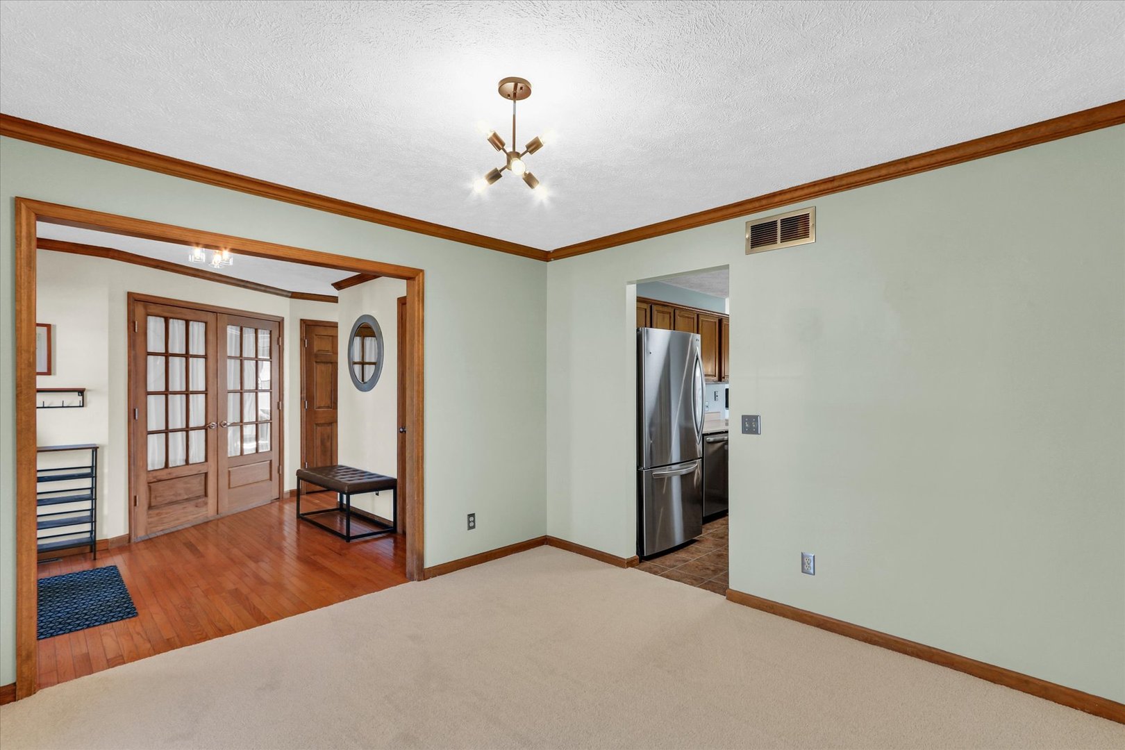 2807 Willow Bend Road Champaign, IL 61822 - Photo 8 of 46