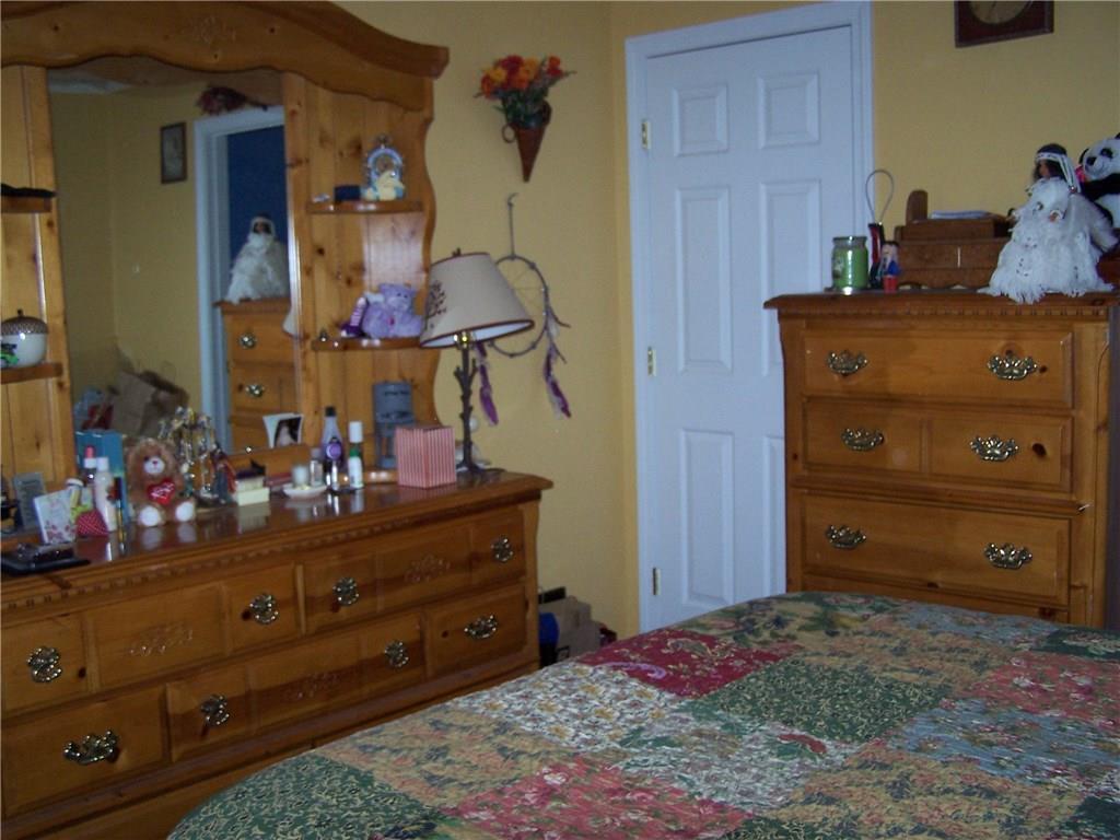 166 High Street Paris, ME 04281 - Photo 12 of 20 Master bedroom