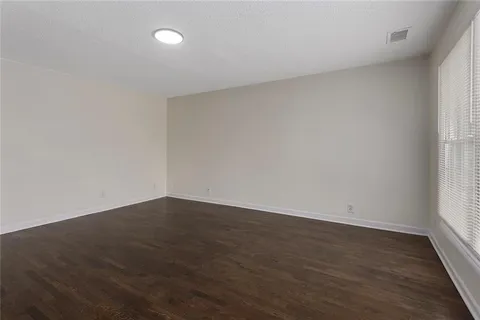 $269,950 | 1219 Northeast 88th Street, Kansas City, MO 64155