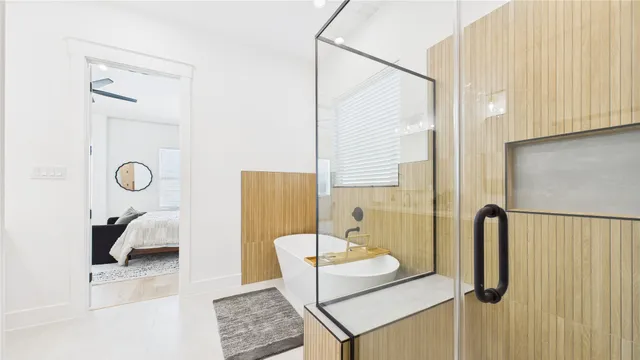 $674,900 | 5410 A Nolda Street, Houston, TX 77007