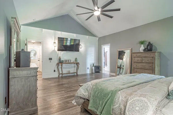 $825,000 | 179 Rosser Pittman Road, Broadway, NC 27505