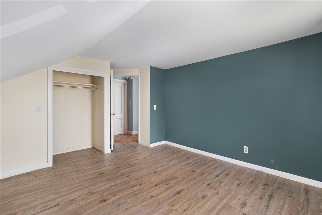32 Brookdale Avenue Cranston, RI 02921 - Photo 26 of 46