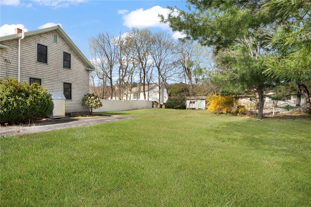 32 Brookdale Avenue Cranston, RI 02921 - Photo 33 of 46