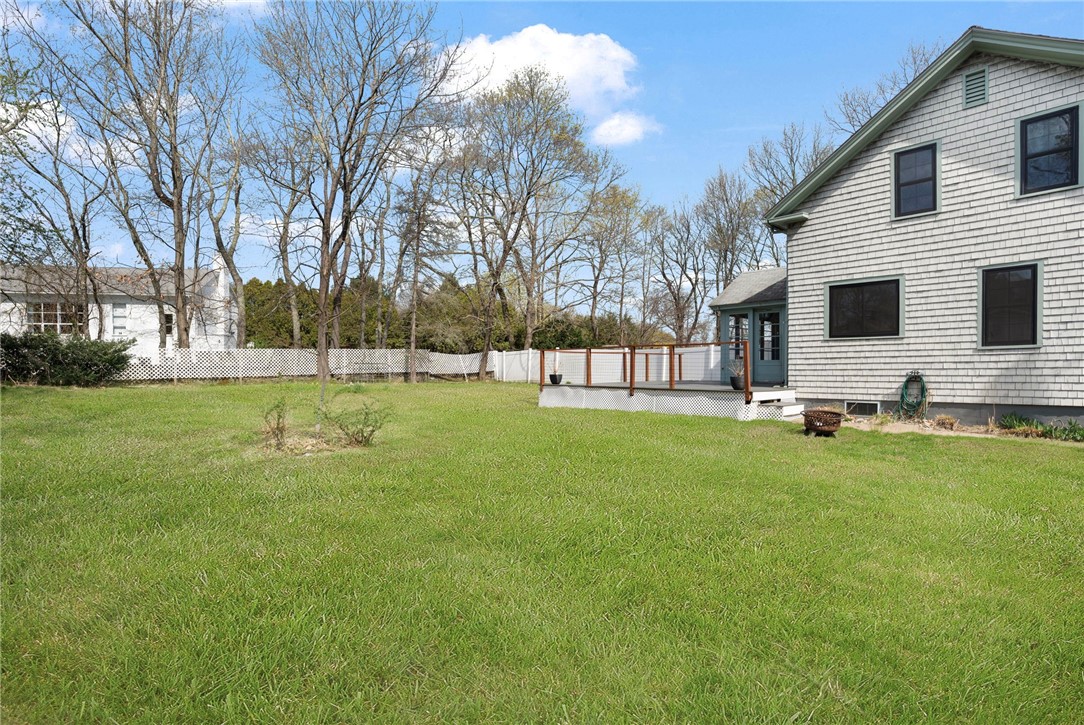 32 Brookdale Avenue Cranston, RI 02921 - Photo 38 of 46