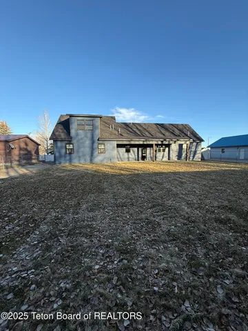 $654,000 | 478 South Jackson Avenue, Pinedale, WY 82941