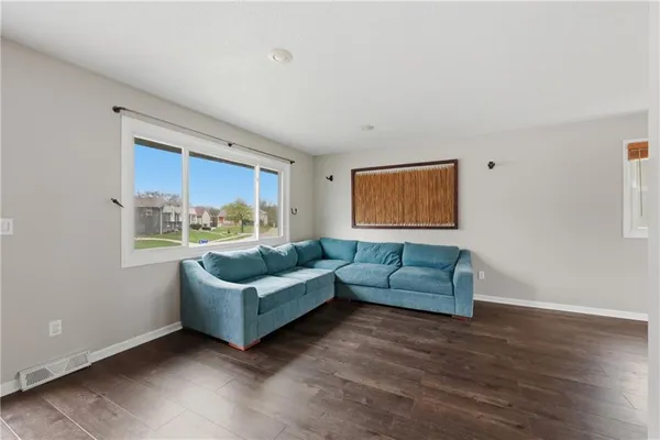 $205,000 | 6202 East 140th Terrace, Grandview, MO 64030
