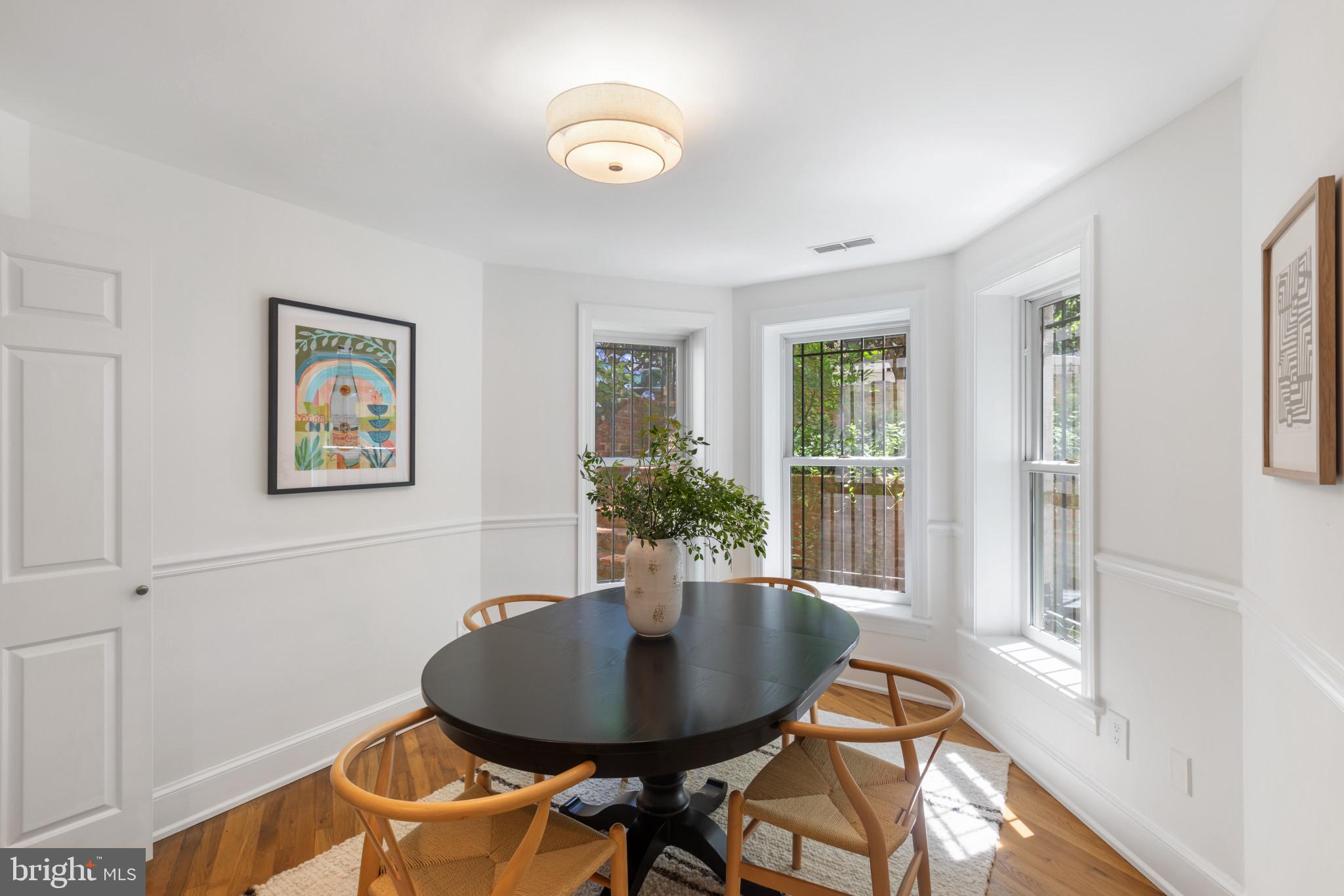 1024 Massachusetts Avenue Northeast, Unit 2 Washington, DC 20002 - Photo 9 of 37
