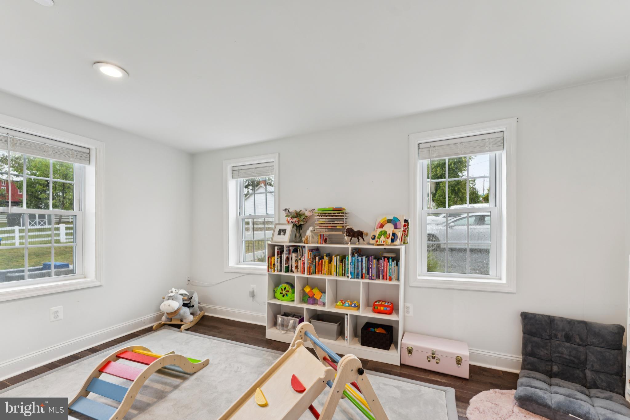 2372 Mayberry Road Westminster, MD 21158 - Photo 15 of 38 a room with furniture and a window