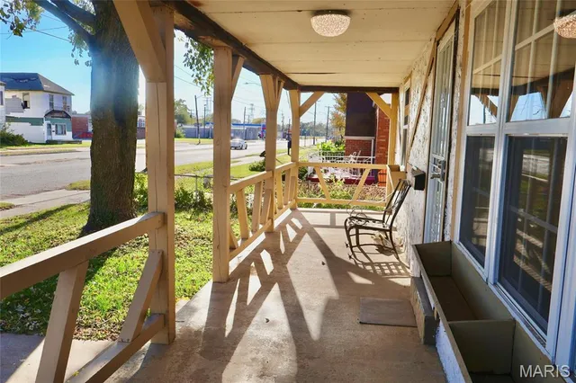 $85,000 | 623 Broadway, Venice, IL 62090