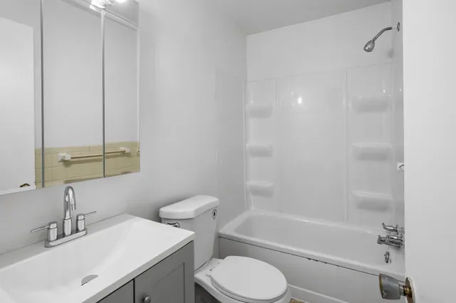 $699,000 | 2818 East 31st Street, Minneapolis, MN 55406