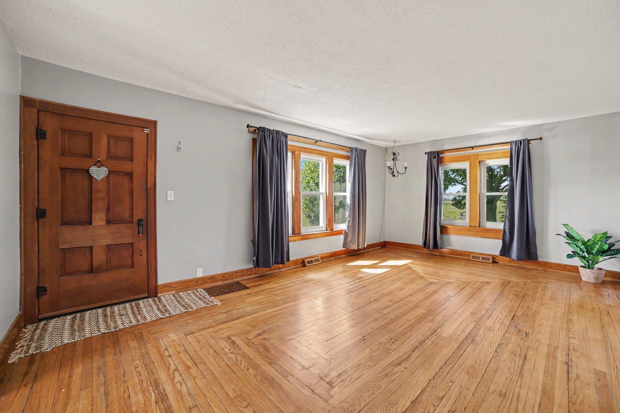 4855 Indiantown Road Saginaw, MI 48601 - Photo 6 of 35