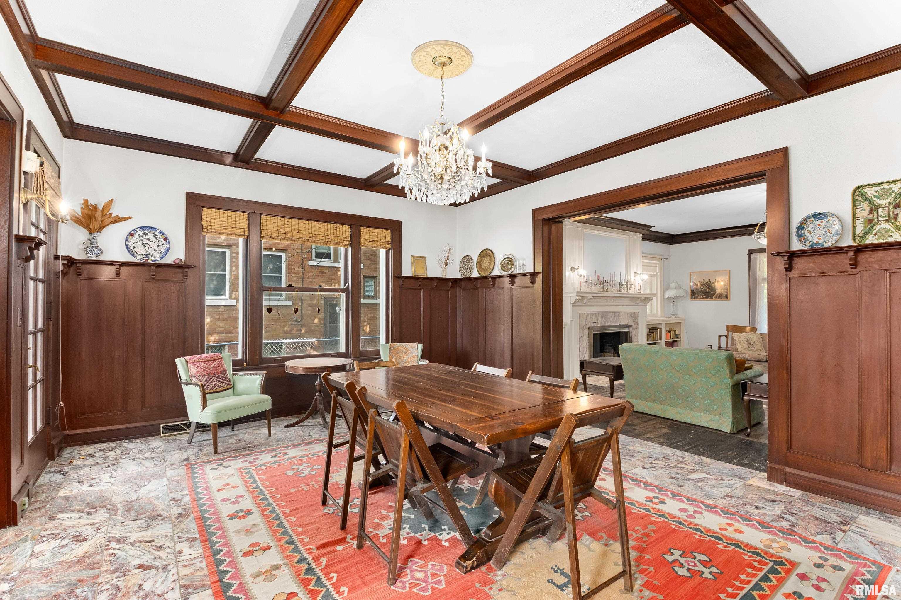 423 West High Street Peoria, IL 61606 - Photo 23 of 58
