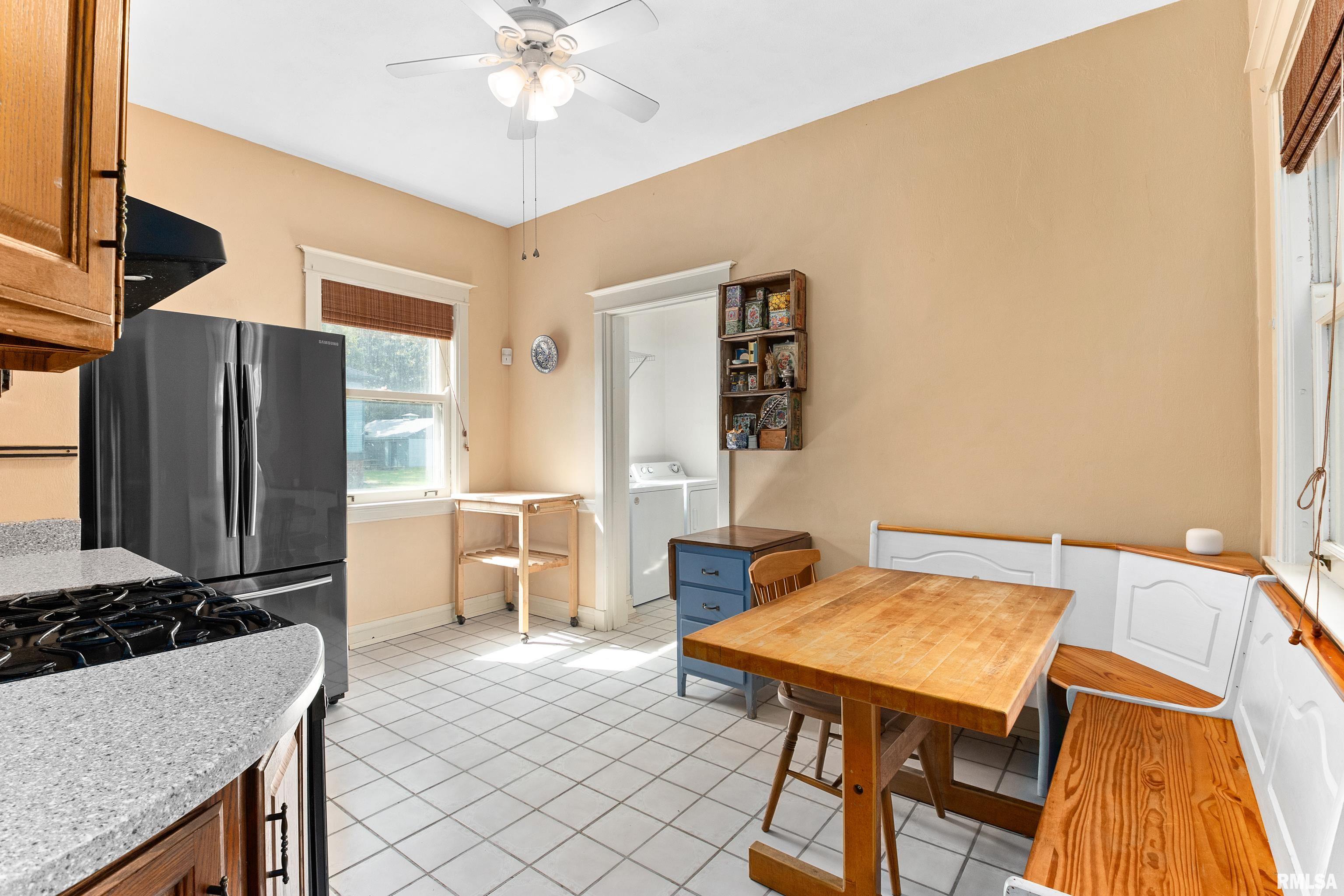 423 West High Street Peoria, IL 61606 - Photo 29 of 58