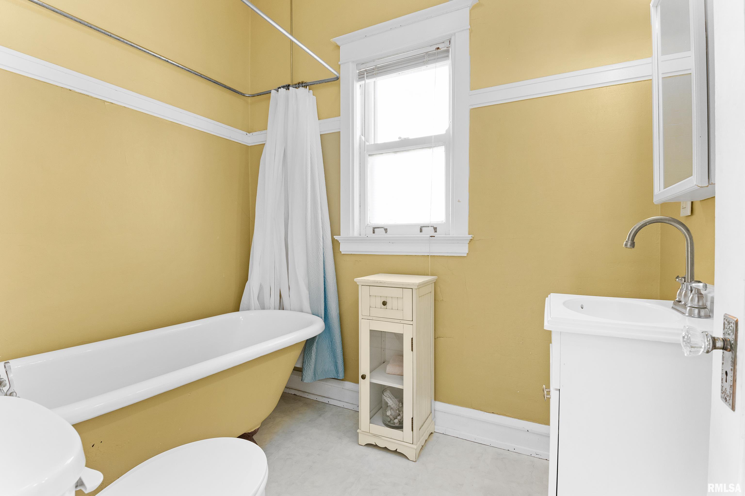 423 West High Street Peoria, IL 61606 - Photo 53 of 58