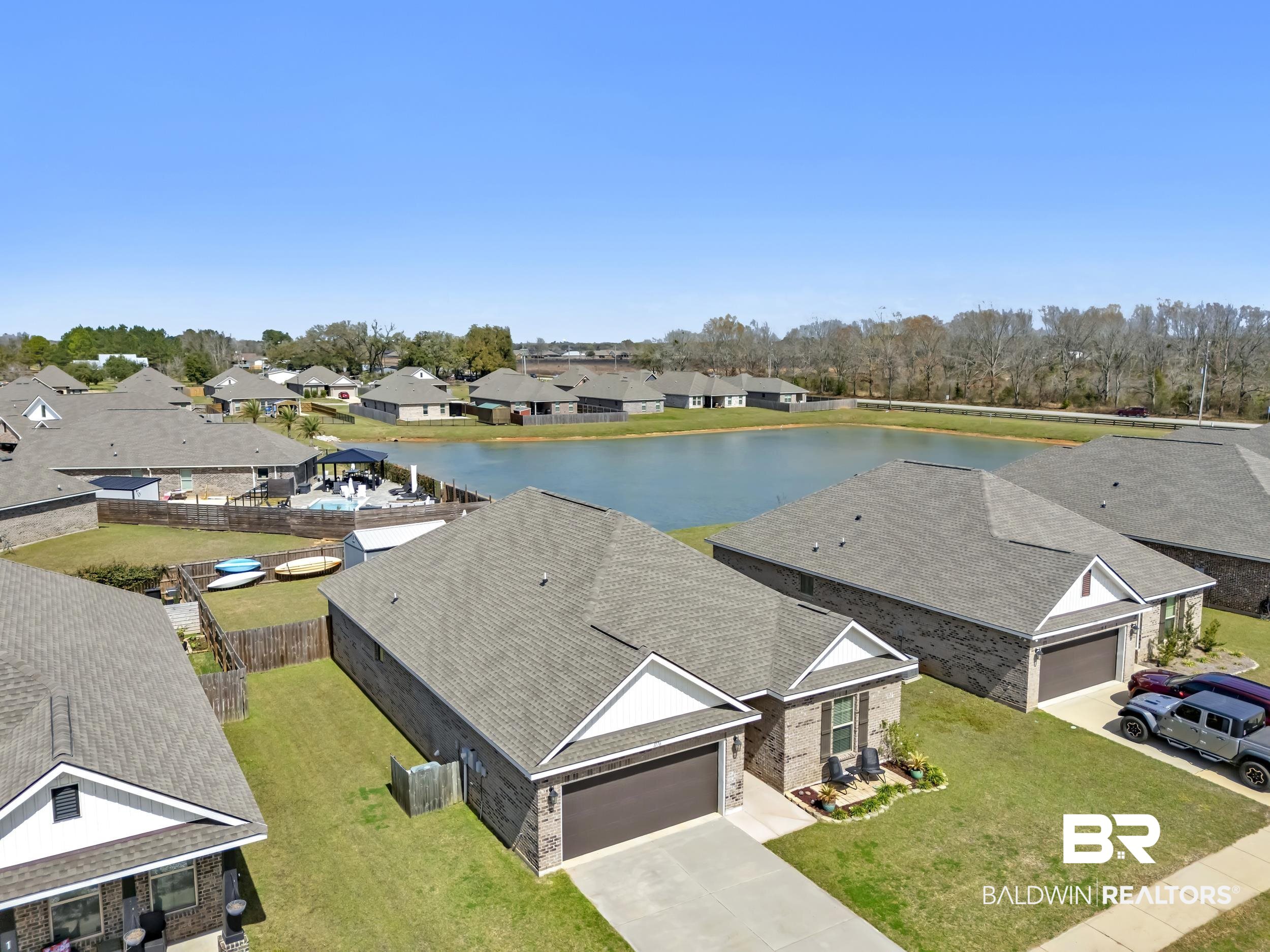 1176 Stella Road Foley, AL 36535 - Photo 29 of 40 Aerial view of a large body of water