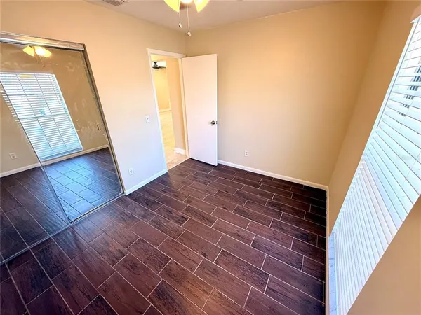 $2,600 | 9026 Dixiana Villa Circle, Tampa, FL 33635