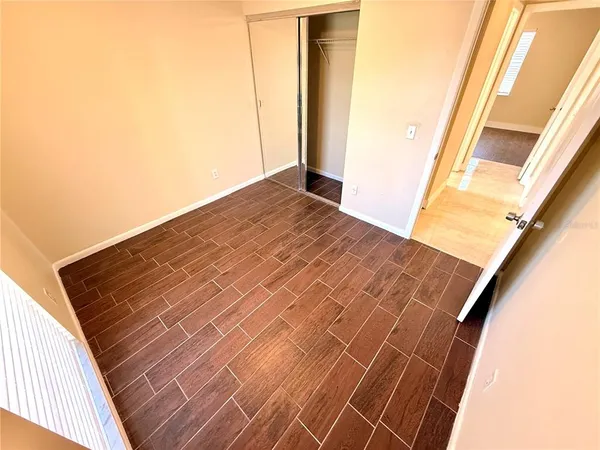 $2,600 | 9026 Dixiana Villa Circle, Tampa, FL 33635