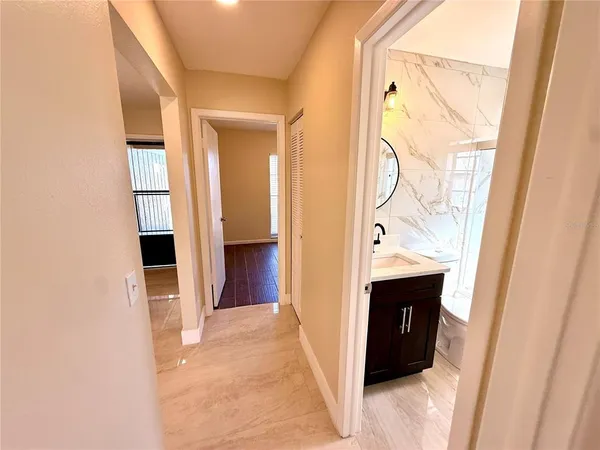 $2,600 | 9026 Dixiana Villa Circle, Tampa, FL 33635