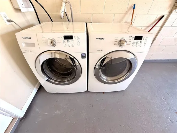 $2,600 | 9026 Dixiana Villa Circle, Tampa, FL 33635