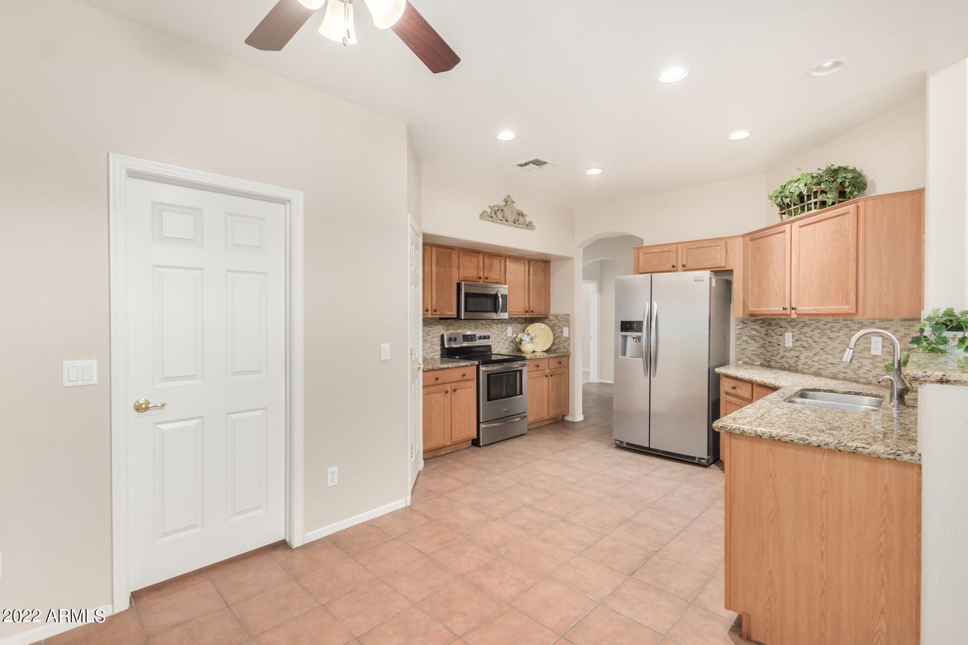 43346 West Venture Road Maricopa, AZ 85138 - Photo 15 of 51 17 - Venture