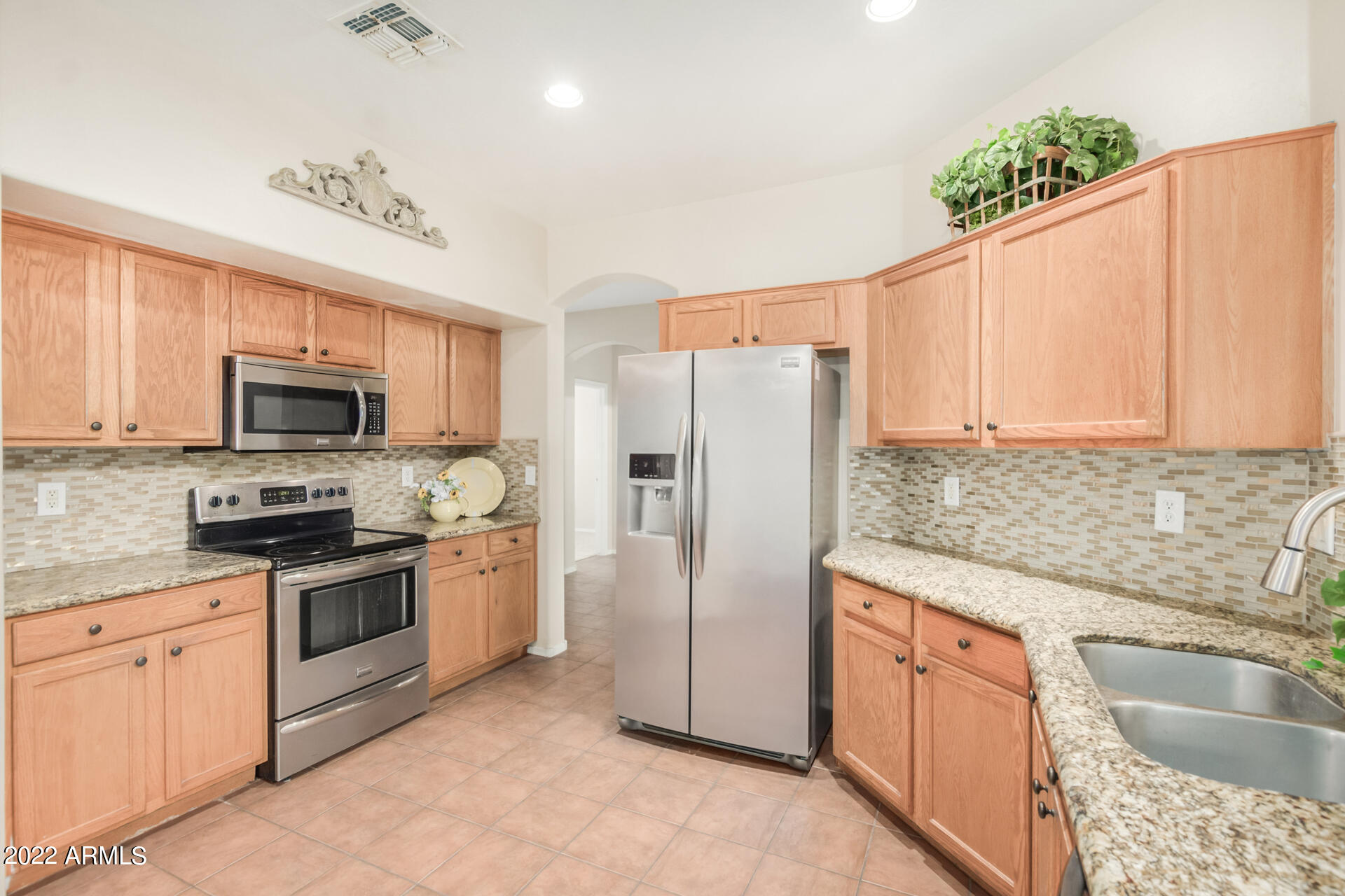 43346 West Venture Road Maricopa, AZ 85138 - Photo 17 of 51 19 - Venture