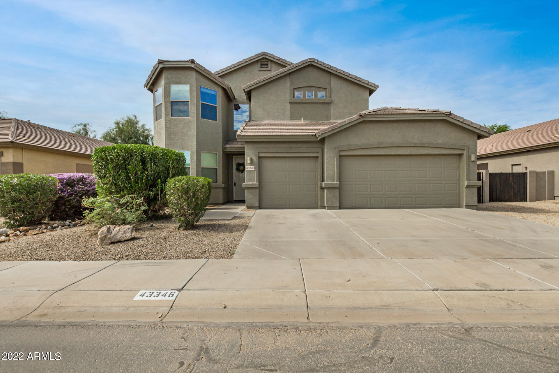 43346 West Venture Road Maricopa, AZ 85138 - Photo 2 of 51 02 - Venture