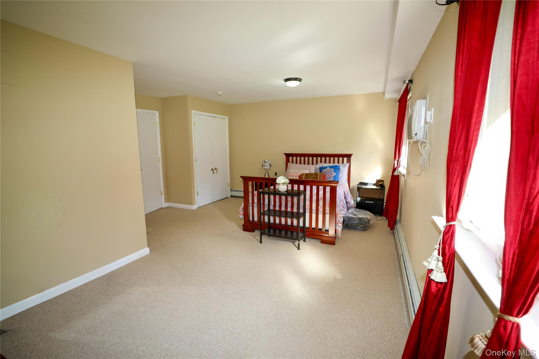 6 Bedell Road Amawalk, NY 10501 - Photo 31 of 41 4th Bedroom - large room with en-suite full bathroom