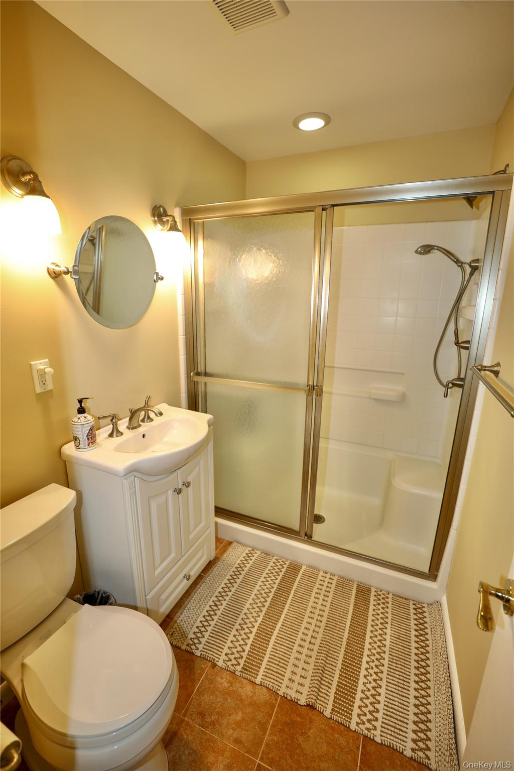 6 Bedell Road Amawalk, NY 10501 - Photo 32 of 41 Full bathroom ensuite for 4th bedroom