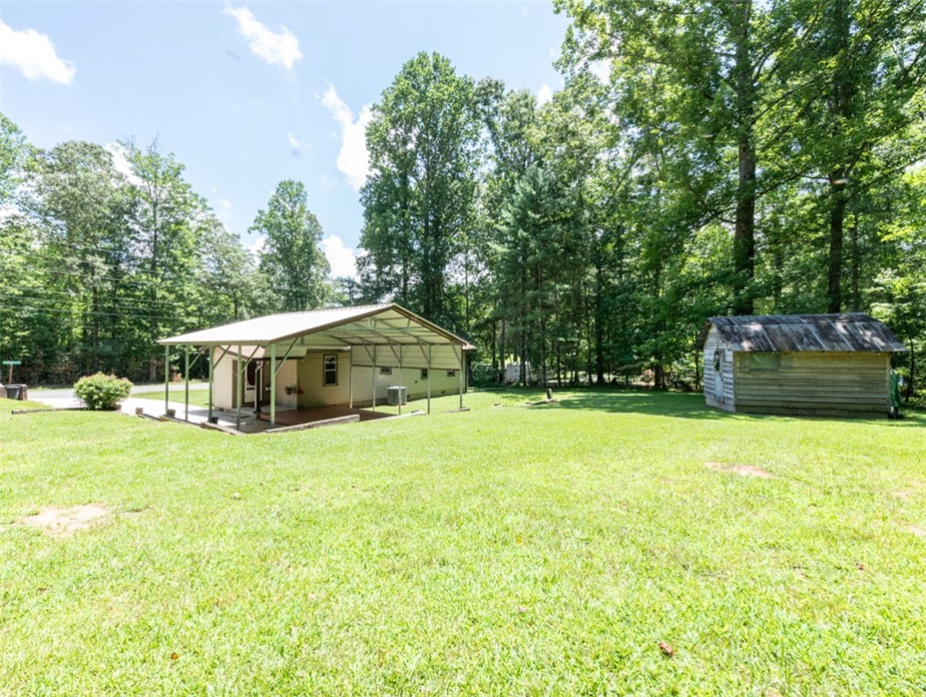 265 Chattooga Lake Road Mountain Rest, SC 29664 - Photo 11 of 50