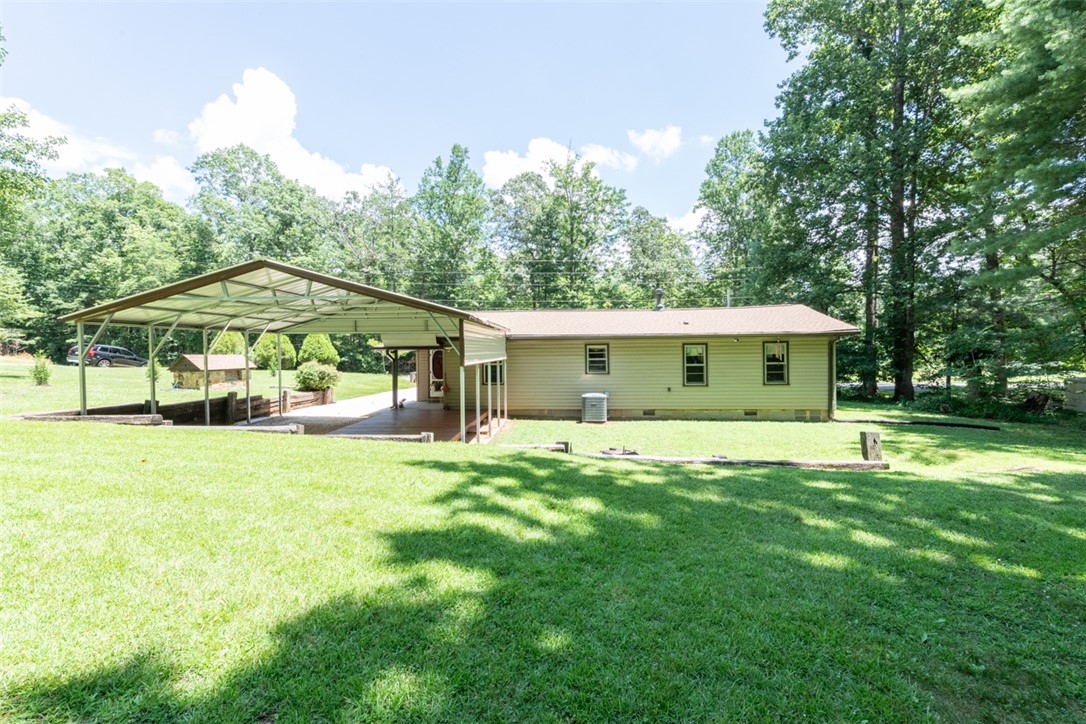 265 Chattooga Lake Road Mountain Rest, SC 29664 - Photo 12 of 50