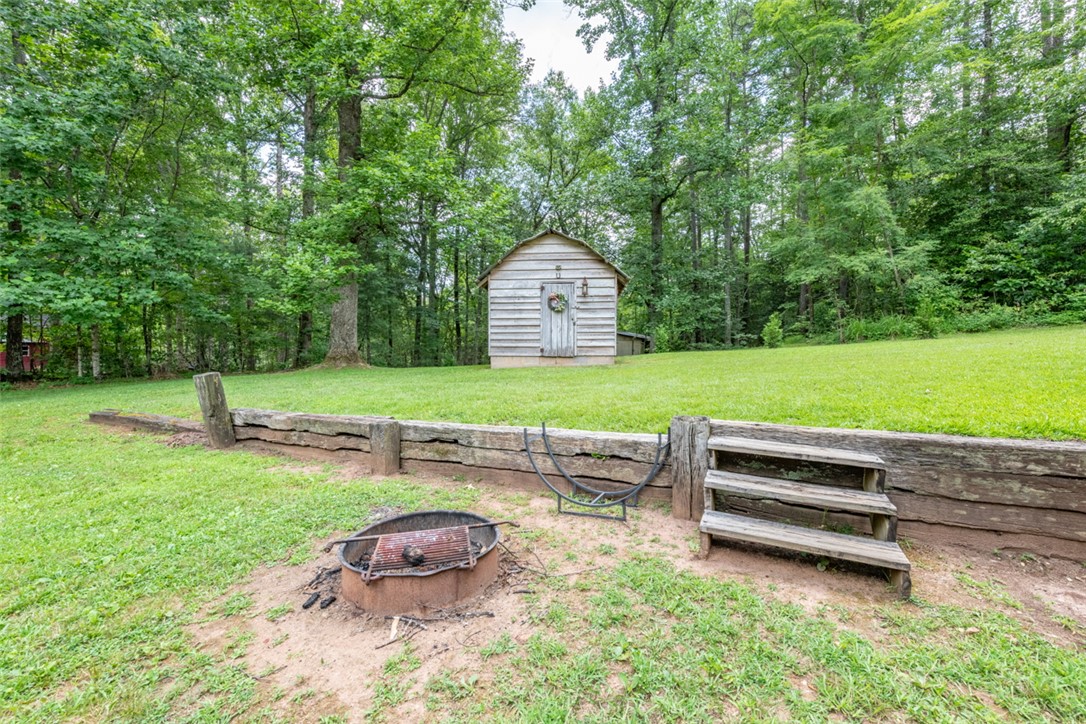 265 Chattooga Lake Road Mountain Rest, SC 29664 - Photo 14 of 50