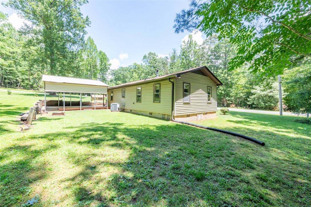 265 Chattooga Lake Road Mountain Rest, SC 29664 - Photo 6 of 50