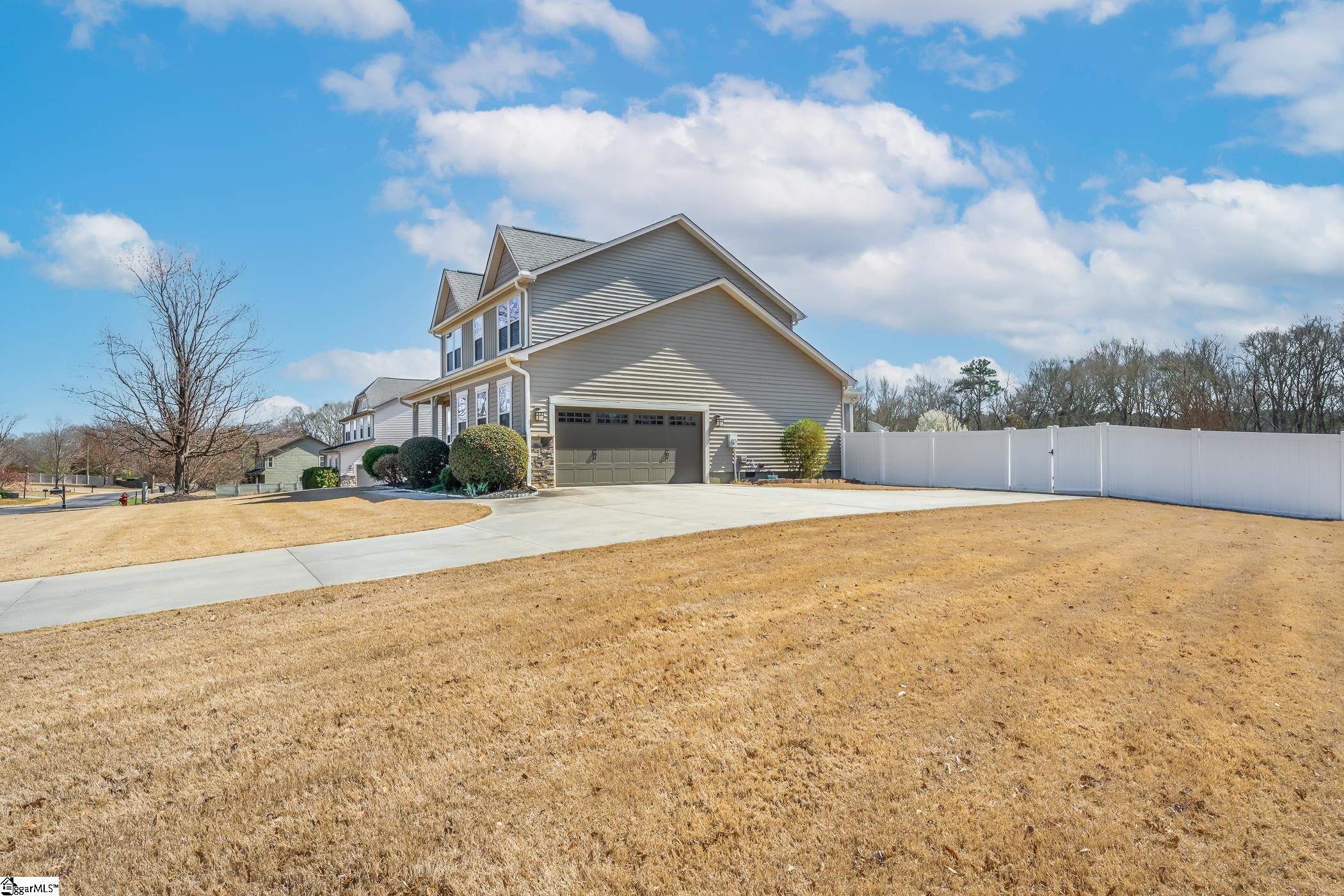 1007 Carlisle Place Anderson, SC 29621 - Photo 3 of 36