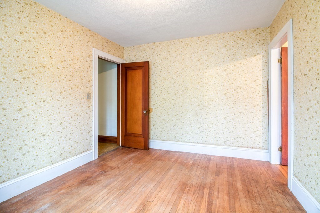 83-85 Mayfair Avenue Springfield, MA 01104 - Photo 17 of 23 Gallery Image 17