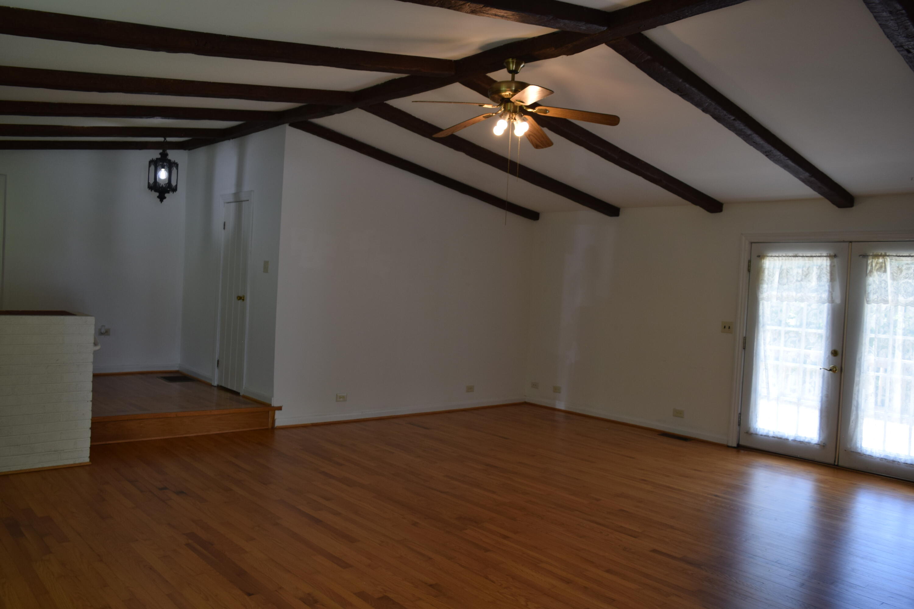 812 Conner Grove Road Southwest Willis, VA 24380 - Photo 12 of 87 DSC_0051