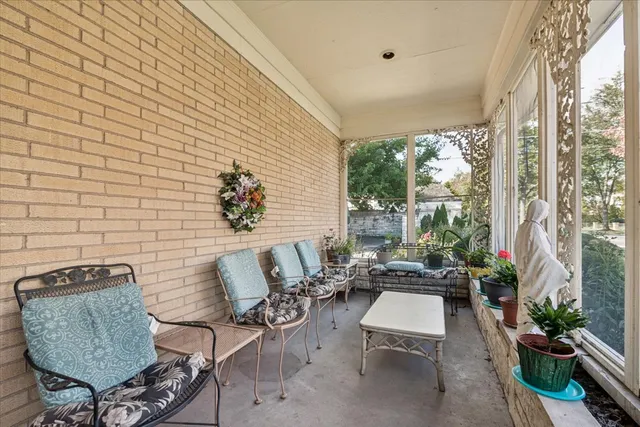 $830,000 | 1344 Monroe Avenue, River Forest, IL 60305