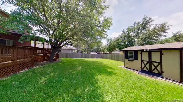 $1,800 | 2547 Smokey Creek, Schertz, TX 78154