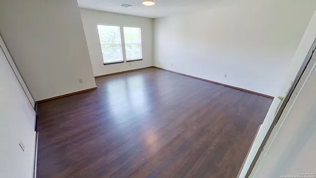 $1,800 | 2547 Smokey Creek, Schertz, TX 78154