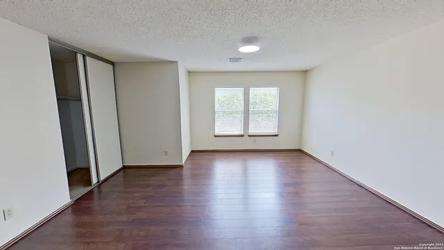 $1,800 | 2547 Smokey Creek, Schertz, TX 78154