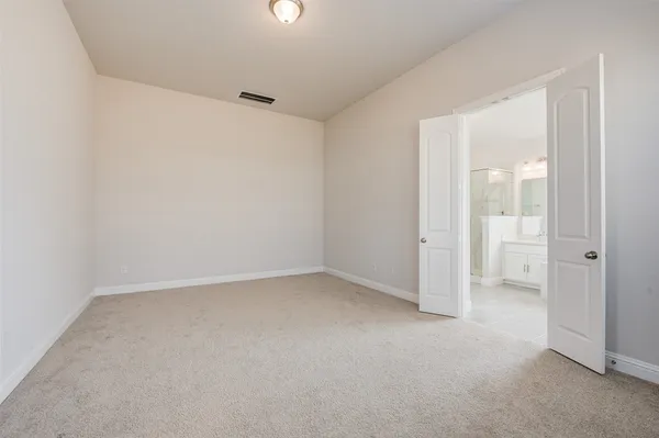 $2,600 | 179 Solana Point Drive, Katy, TX 77493
