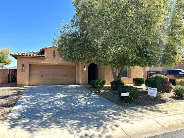 $2,395 | 4261 North 180th Lane, Goodyear, AZ 85395