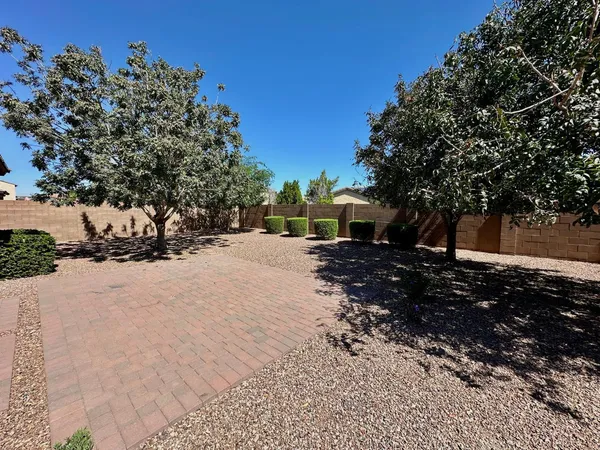 $2,395 | 4261 North 180th Lane, Goodyear, AZ 85395